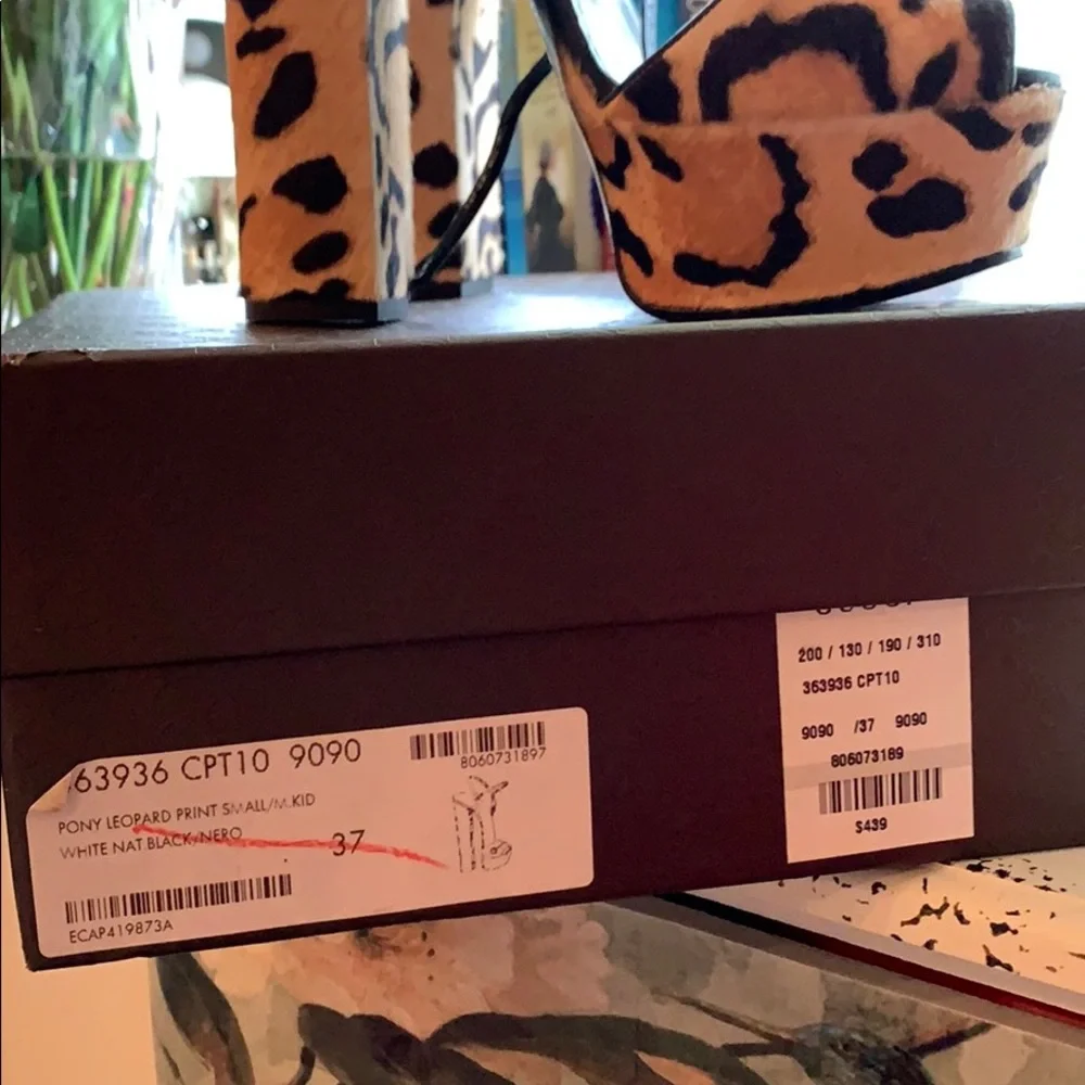 Gucci Leopard Print Platform Sandals with Gold Horsebit - Picture 6 of 6